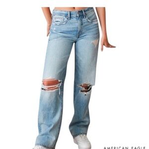 American Eagle Outfitters low rise baggy size 4